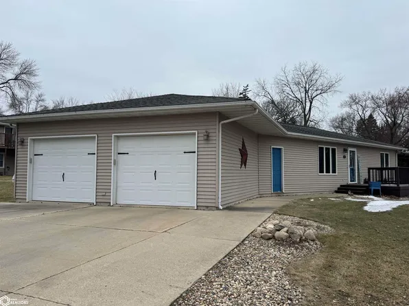 1501 W 6th Ave N, Clear Lake, IA 50428