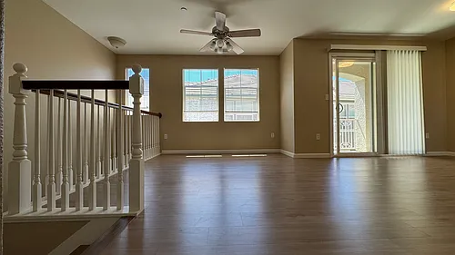 2102 Esplanade Cir Photo 1