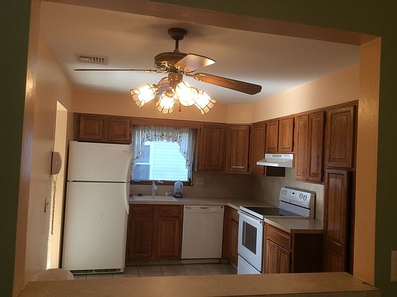 5th image of 151 Retford Ave