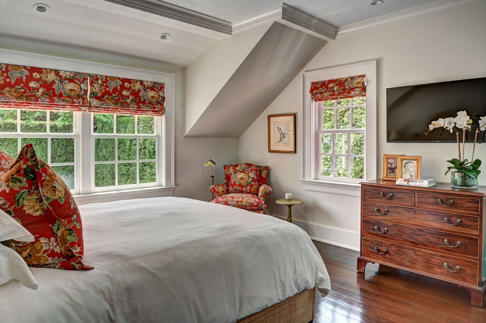  Upstairs Bedroom 1