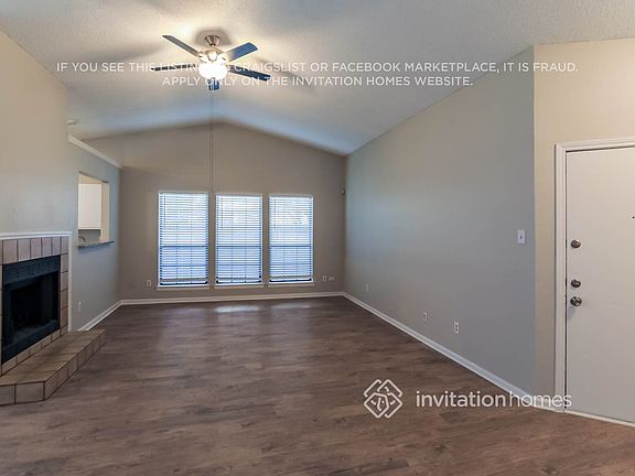3rd image of 622 Valley Spring Dr