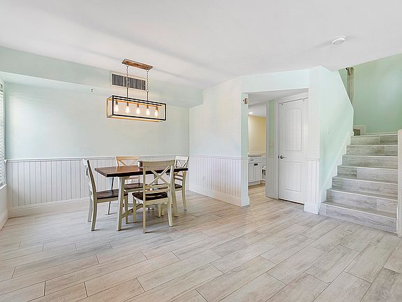 4th image of 123 Yacht Club Way #101
