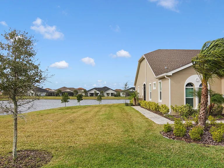 8134 Loren Cove Dr — Photo 35
