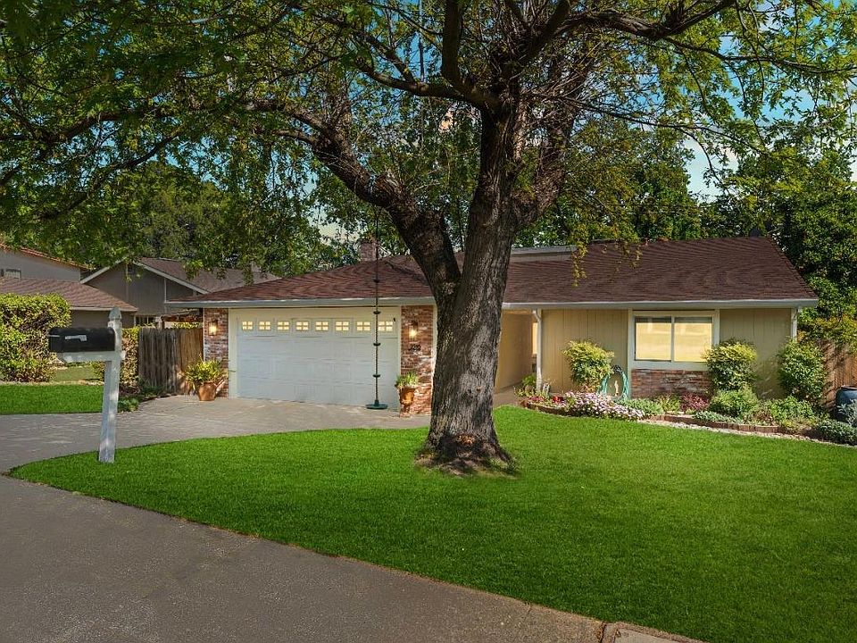 1st image of 2516 Pinnacles Dr