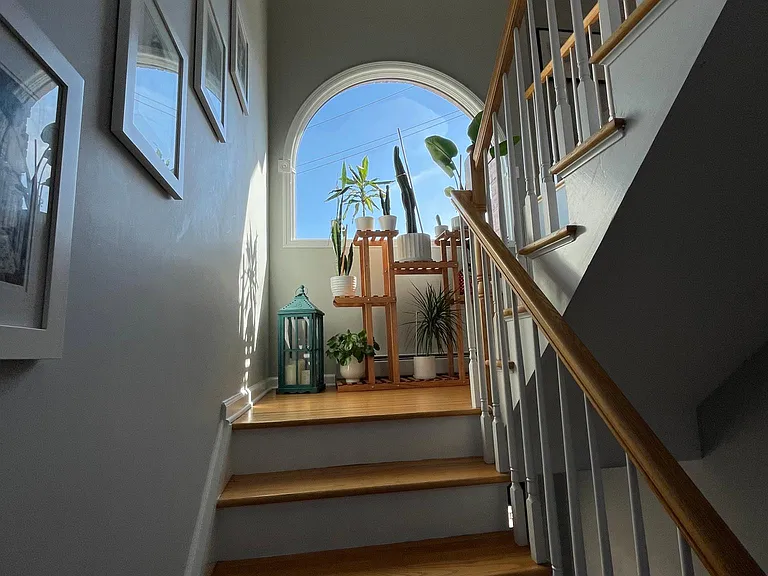 407 Railroad Ave #2 — Photo 4