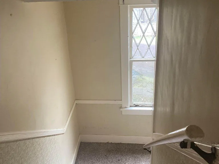 641 S Rembert St #641 — Photo 9