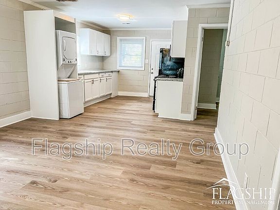 2nd image of 608B E Wayne Ave Unit B