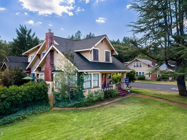 393 Redwood Ave, Willits, CA 95490