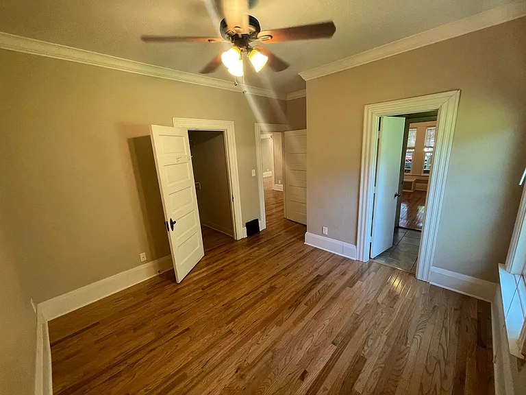 1318 Salem St — Photo 12