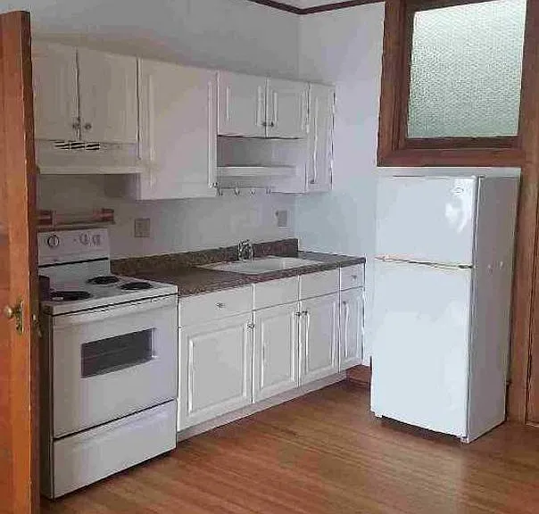 351 14th St — Photo 6
