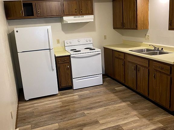 4th image of 909 Genrich St APT 2
