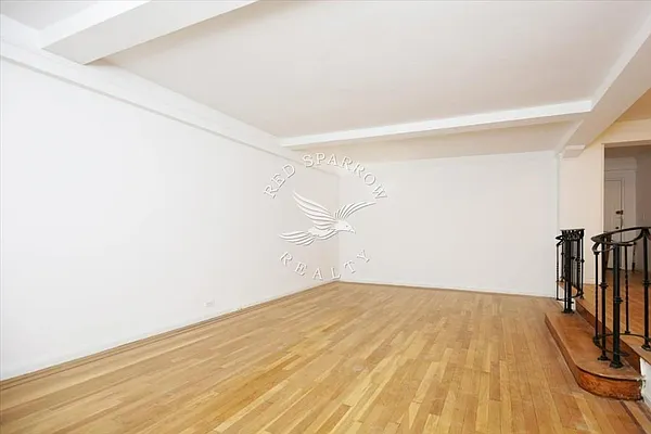 Rented by Red Sparrow Realty Group | media 2