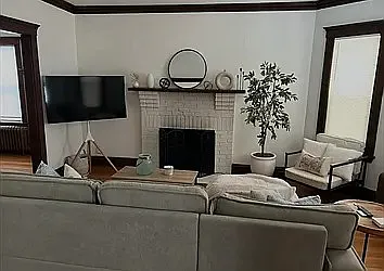 143 Manthorne Rd #1 — Photo 6