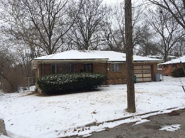 1st image of 2822 N 29th St