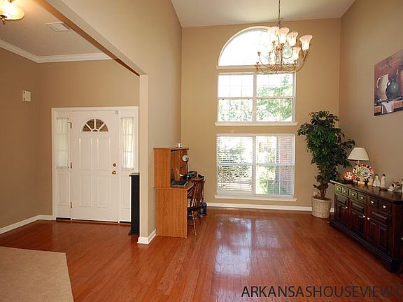 4th image of 45 Whispering Wind Cir