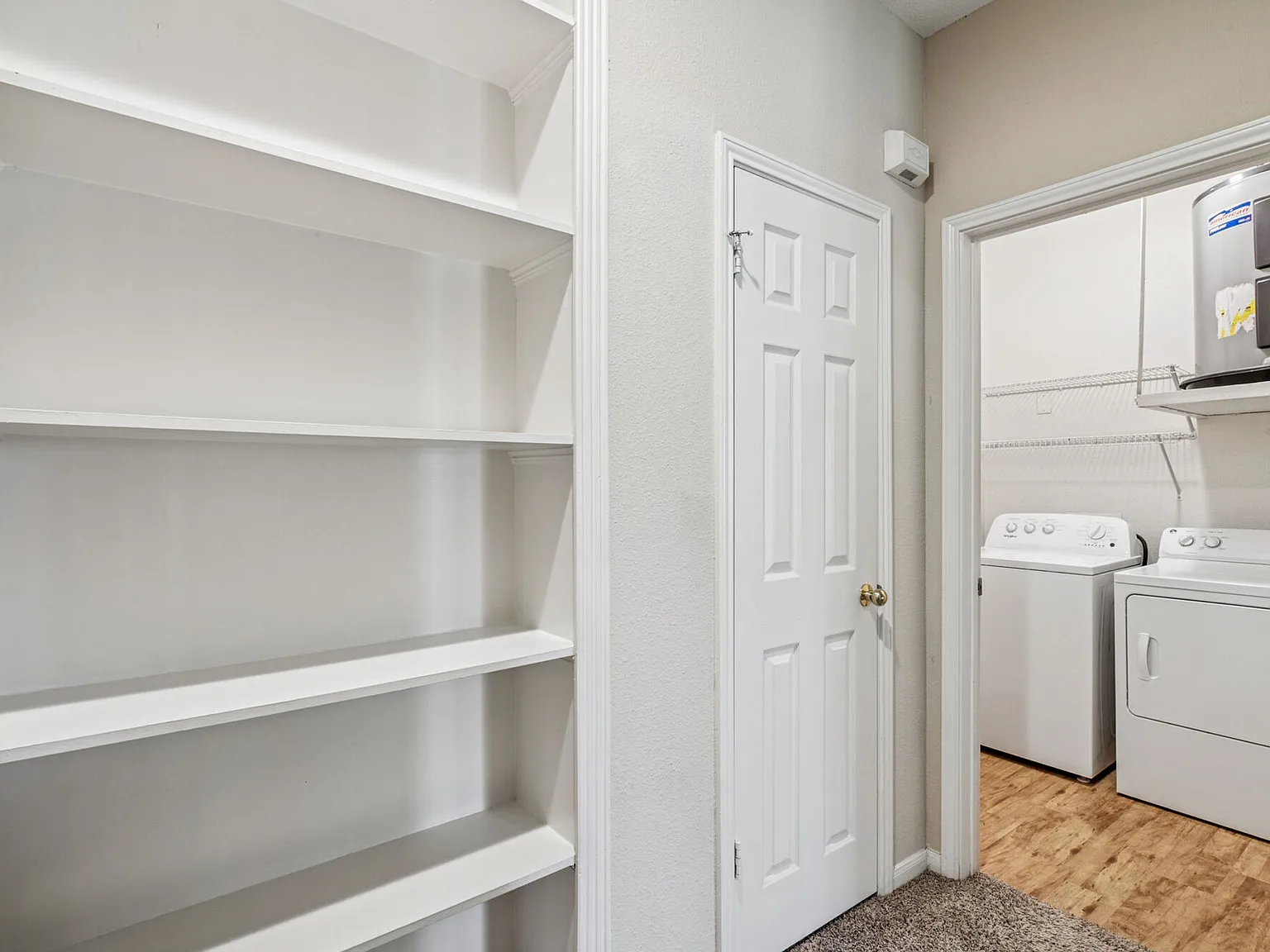 Chelsea Apartments — Photo 2