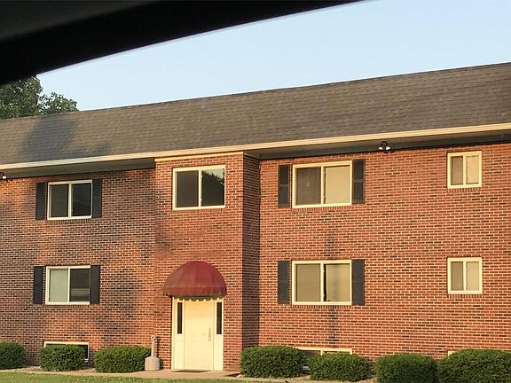 230 Hoosier Street 4 Apartments North Vernon In Zillow