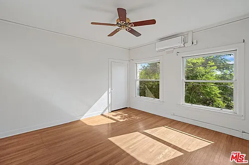 5121 1/2 Eagle Rock Blvd #C Photo 1