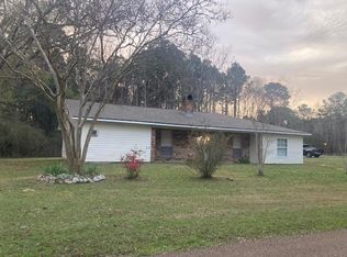 48 Temple Rd, Meadville, MS 39653