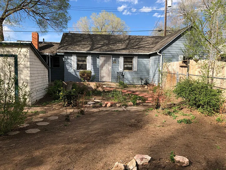 2926 W Platte Ave — Photo 2