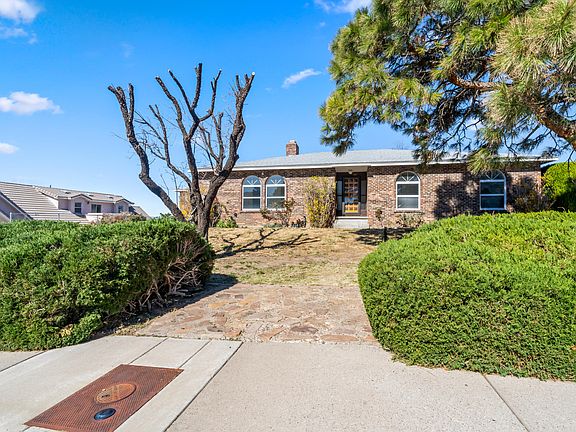 4th image of 207 Wells Dr NE