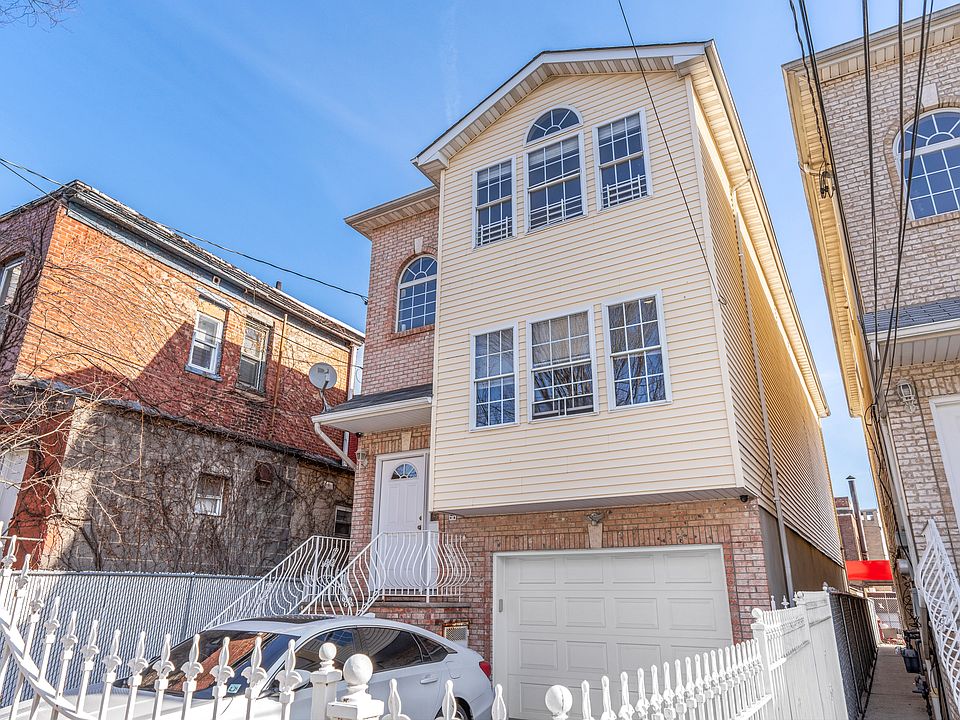 1st image of 268 Mt Pleasant Ave #2