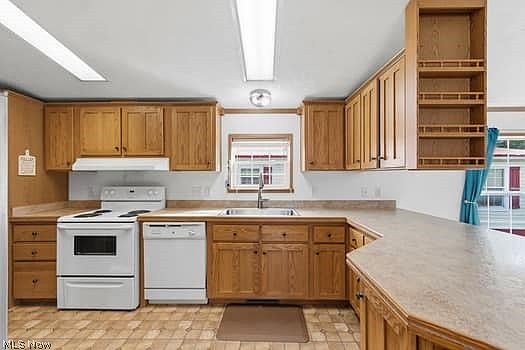 3rd image of 2631 Stoneyridge Dr