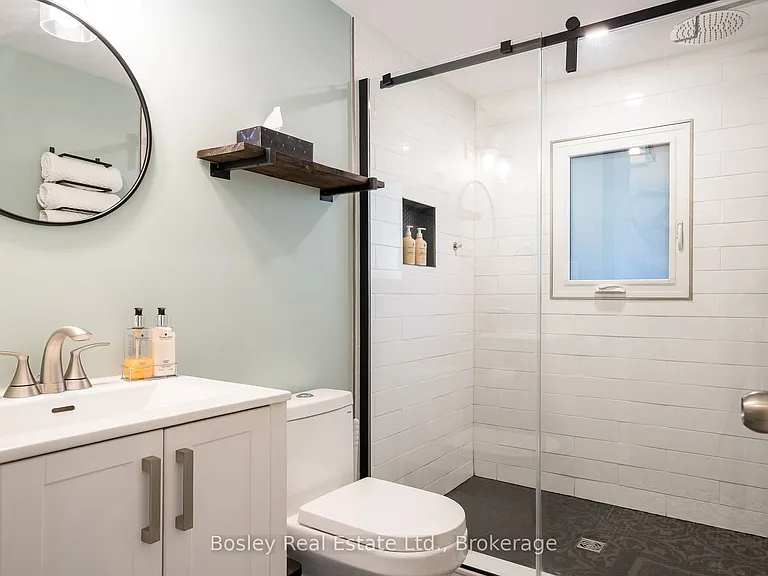 102 Helen St — Photo 21
