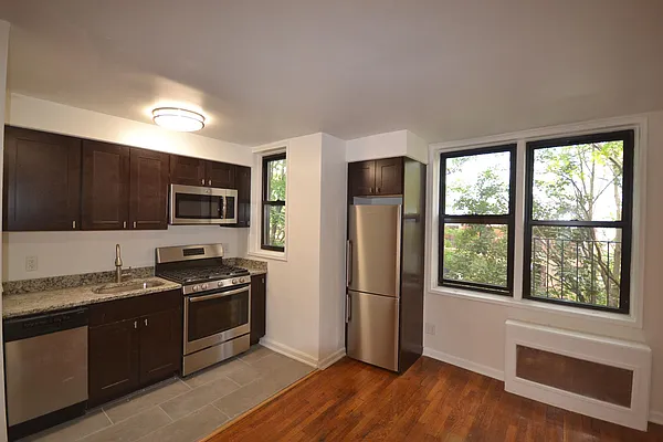 Rented by Silverstein Collection LLC  | media 9