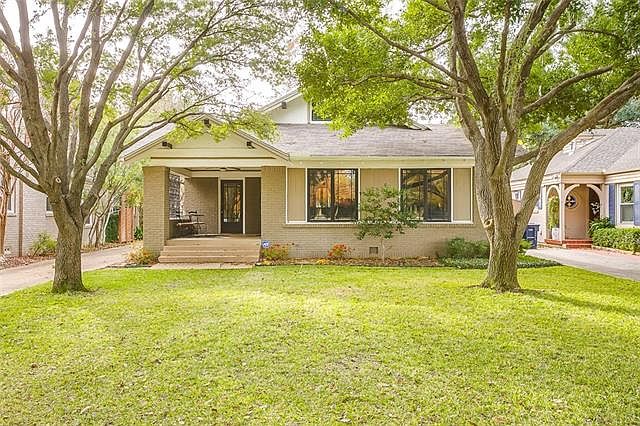 1st image of 3705 Bellaire Dr S
