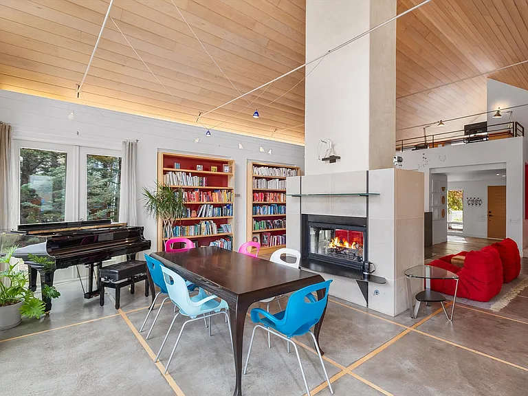 1270 Mountain View Dr — Photo 13