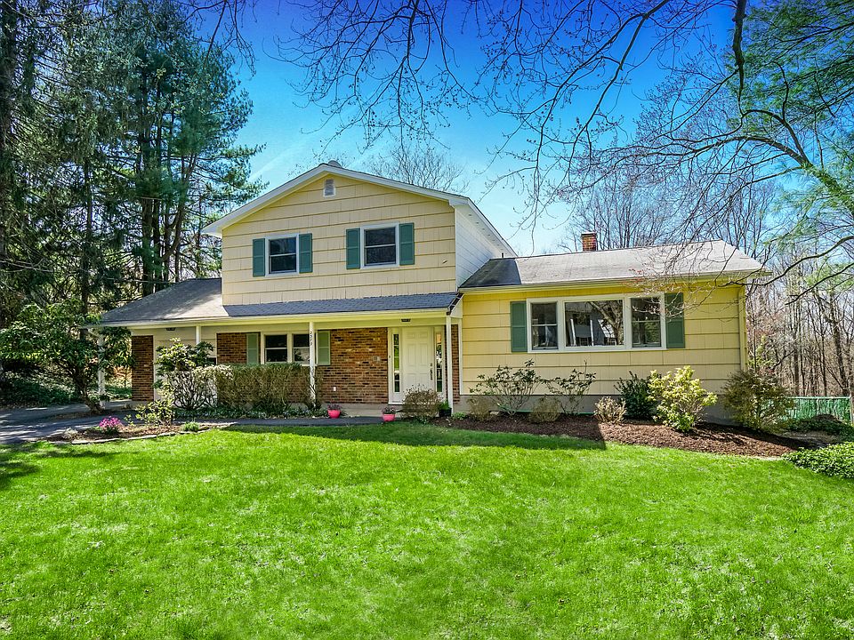 1st image of 2379 Claire Ct