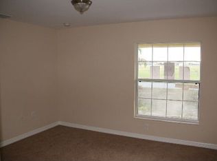 2125 NE 4th Ave, Cape Coral, FL 33909