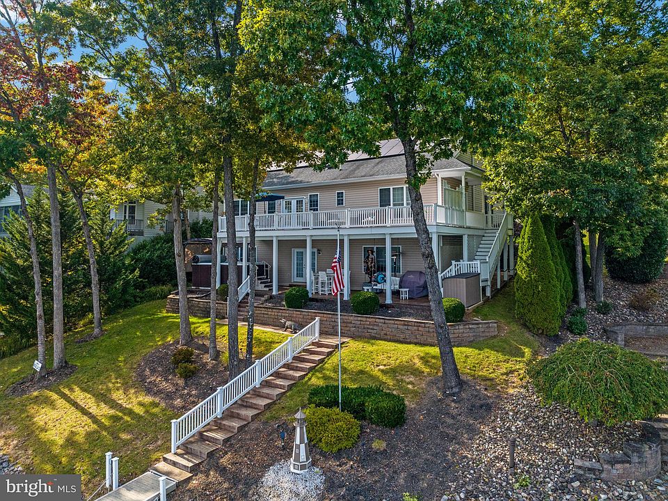 126 Lake Shore Dr, Cross Junction, VA 22625 Zillow