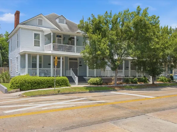 2305 Abercorn St, Savannah, GA 31401
