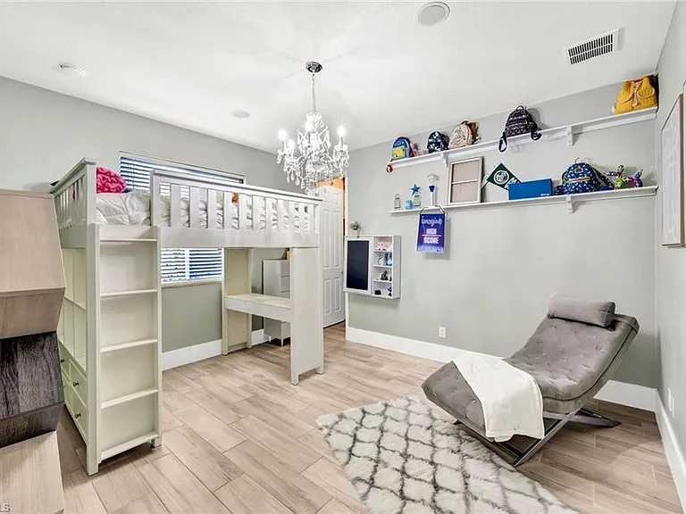 8910 Paseo De Valencia St — Photo 22