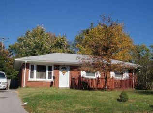 217 Liverpool Rd, Lexington, KY 40504