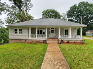 135 Sims St, Carrollton, GA 30117
