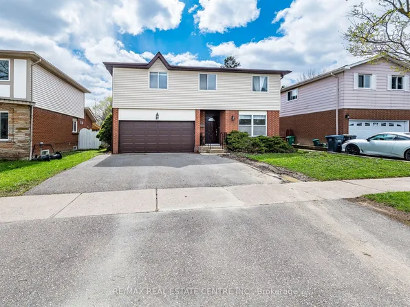 11 Kirkland Rd, Brampton, ON L6V 2W5