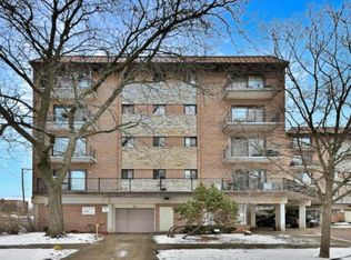 2333 N Neva Ave APT 308C, Chicago, IL 60707