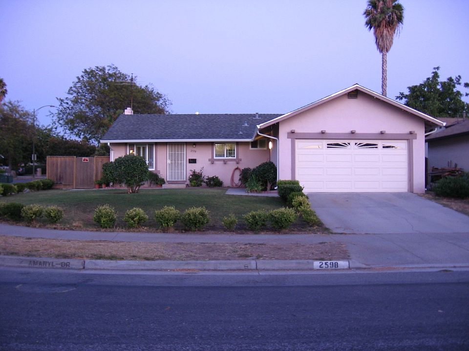2nd image of 2598 Amaryl Dr