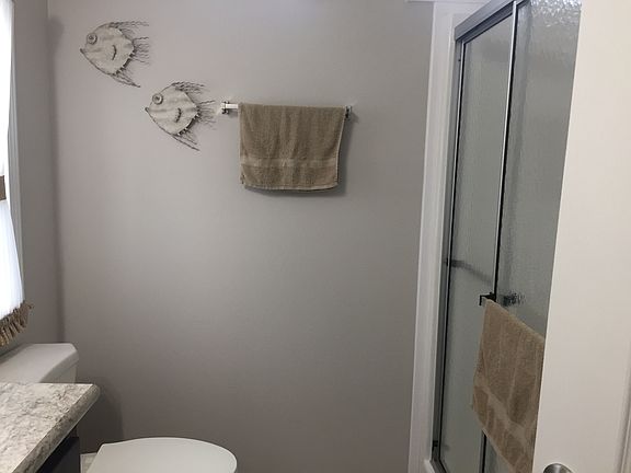 Ensuite bath