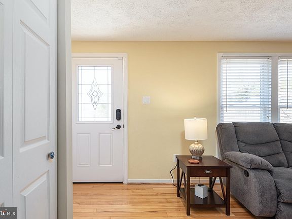 3rd image of 10905 Long Leaf Ct