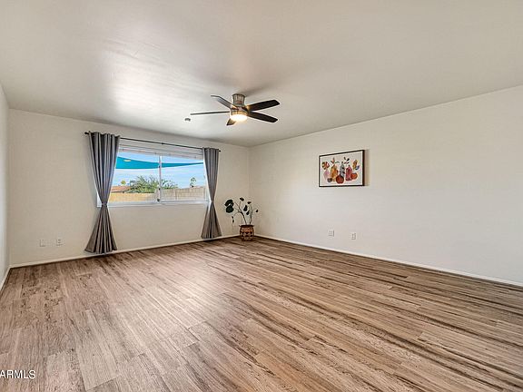 4th image of 11839 N 22ND Street