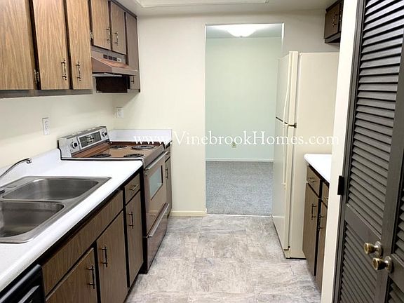 5th image of 5728 Troy Villa Blvd