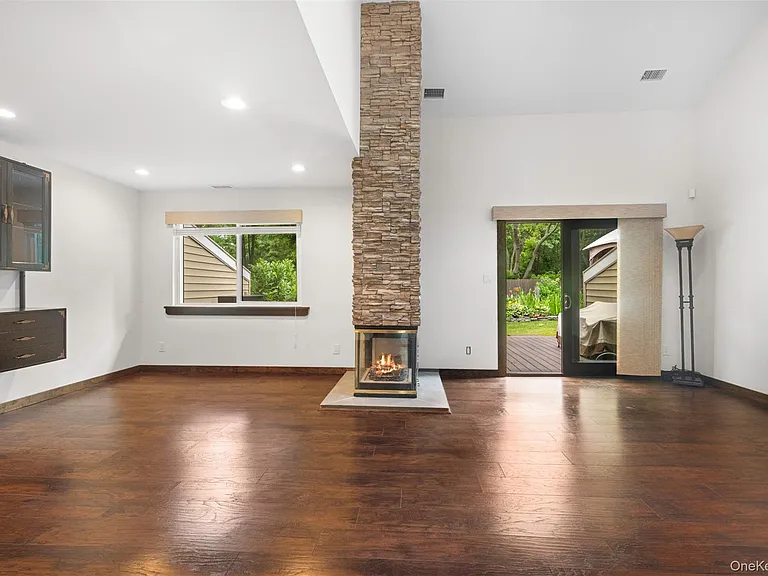 4 Hidden Pines Way #4 — Photo 9