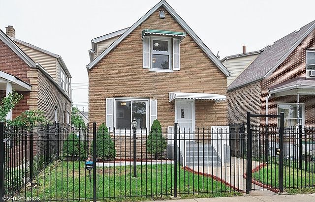 1st image of 1012 N Karlov Ave