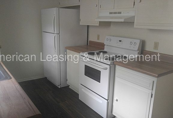 3rd image of 2700 N 16th St