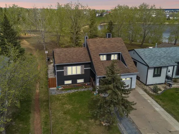 189 NE Brooks Pl, Wood Buffalo, AB T9K 2E6