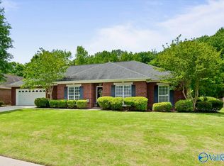 2608 Quarter Ln SE, Owens Cross Roads, AL 35763